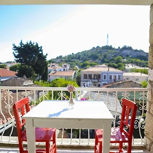 2* Hotel Sari Gelin
